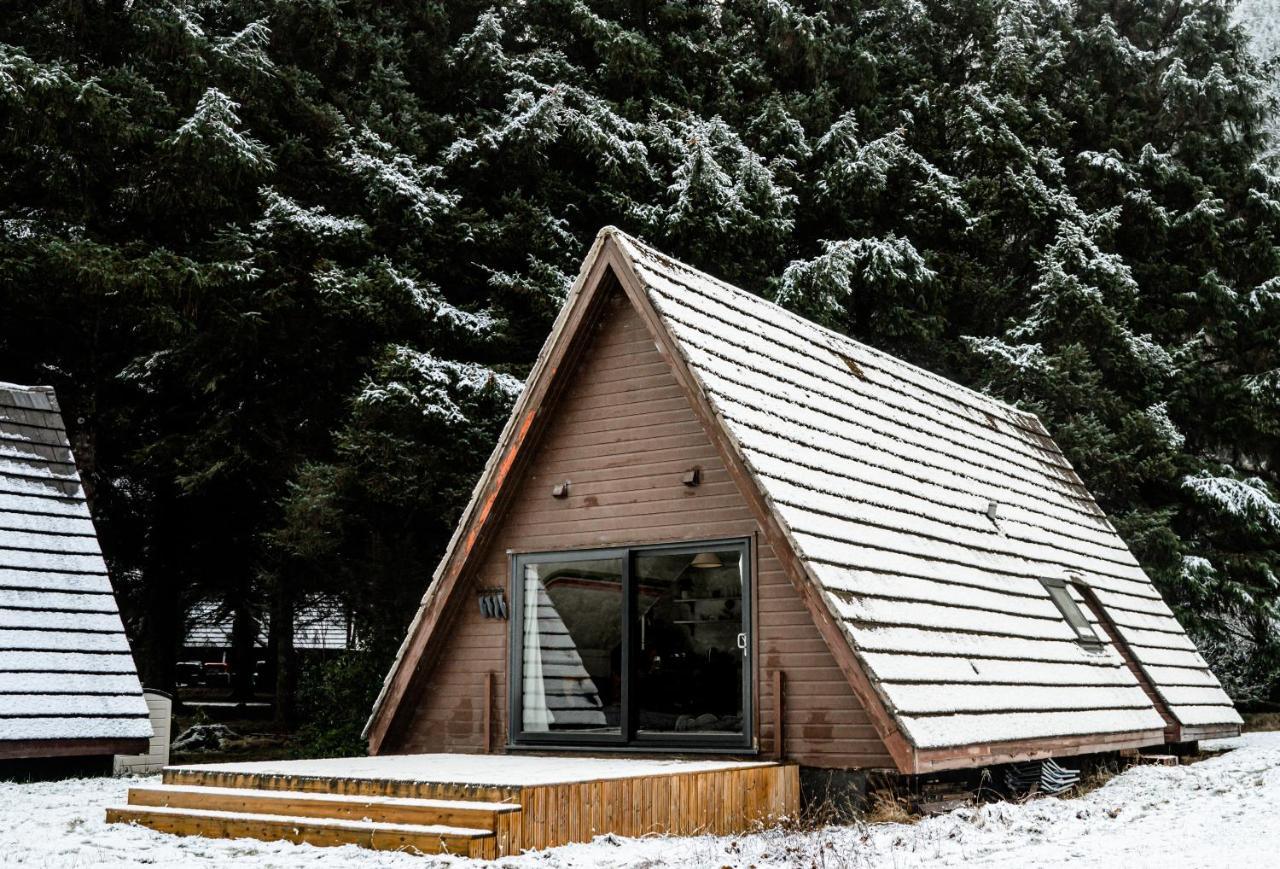 The Triangle Lodge Invergarry Exterior photo